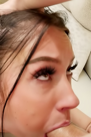 Jazminv Luv gets all the fuck she needs after last night