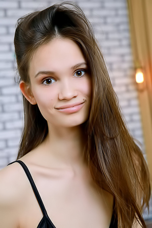 Slim Naked Teen Anastasia Bella