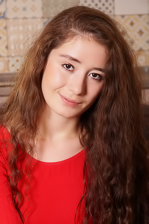 Sherie Stripping Down Completely Nude