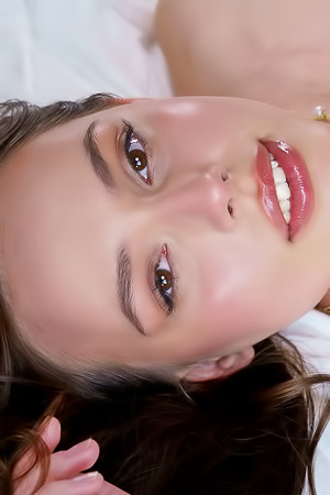 Veta Frankofs Seduction Unveiled On The Bedroom Screen