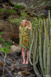 Alice Blue Spreads Her Long Legs Provocatively