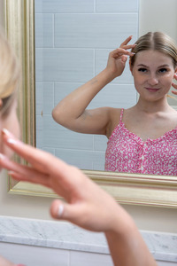 Lucia Naked And Needy