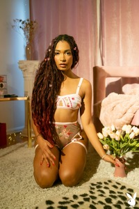 Addis Fouche Very Sexy Babe Strips Her Lingerie