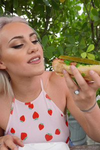 Indica Monroe Satisfy Her Craving For Some Quality Sausage