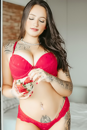 Rapunzeel via Suicide Girls