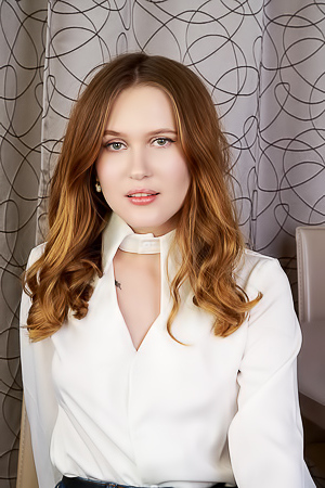 Una Fairy Admire Her Plump Nips And Of Course Her Landing Strip Pussy