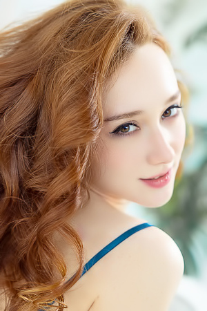 Alice Mido Her Delicate Pink Nipples Stiffening In Response To A Tender Touch