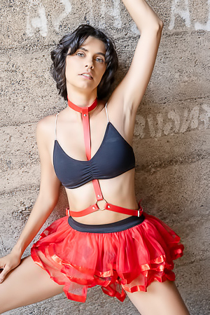 Kensi Perfect Body And Gorgeous Features Captured By Tora